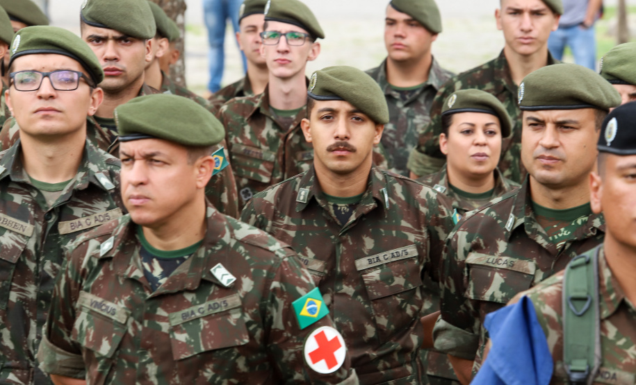 Os 74 anos da Tomada de Monte Castelo, batalha no Norte da Itália que marcou a participação da Força Expedicionária Brasileira (FEB) na Segunda Guerra Mundial, foram lembrados nesta quinta-feira (21/2), em cerimônia no Museu do Expedicionário, em Curitiba. O governador Carlos Massa Ratinho Junior participou no evento, junto com quatro expedicionários e familiares dos pracinhas.  -  Curitiba, 21/02/2019  -  Foto: Rodrigo Félix Leal/ANPr
