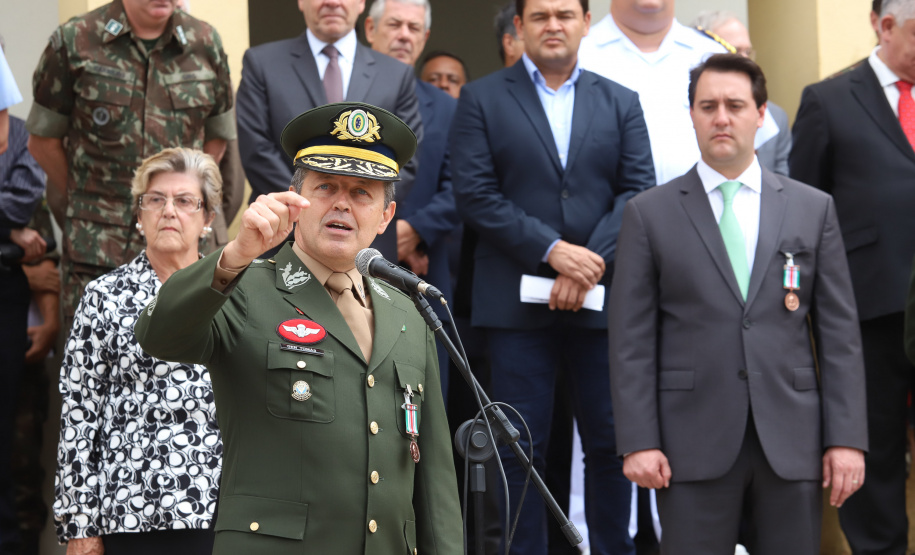 Os 74 anos da Tomada de Monte Castelo, batalha no Norte da Itália que marcou a participação da Força Expedicionária Brasileira (FEB) na Segunda Guerra Mundial, foram lembrados nesta quinta-feira (21/2), em cerimônia no Museu do Expedicionário, em Curitiba. O governador Carlos Massa Ratinho Junior participou no evento, junto com quatro expedicionários e familiares dos pracinhas.  -  Curitiba, 21/02/2019  -  Foto: Rodrigo Félix Leal/ANPr
