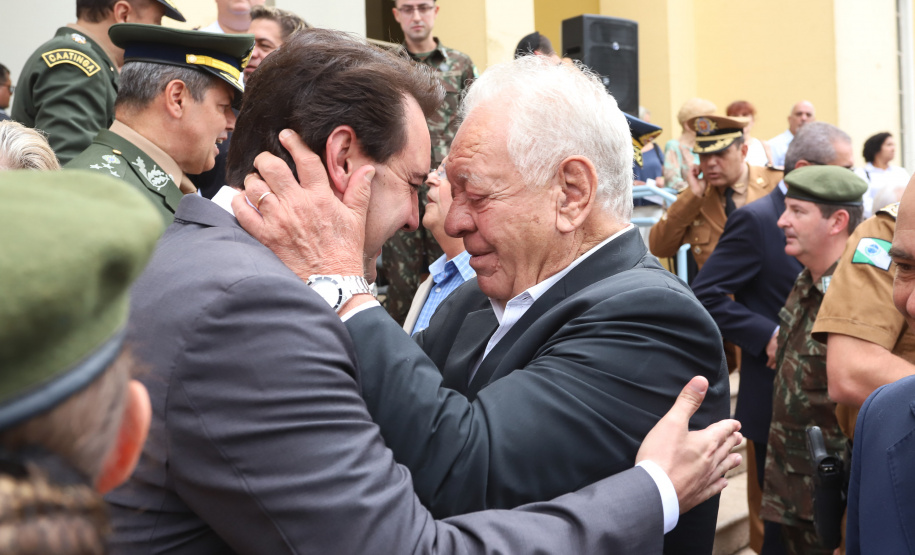 Os 74 anos da Tomada de Monte Castelo, batalha no Norte da Itália que marcou a participação da Força Expedicionária Brasileira (FEB) na Segunda Guerra Mundial, foram lembrados nesta quinta-feira (21/2), em cerimônia no Museu do Expedicionário, em Curitiba. O governador Carlos Massa Ratinho Junior participou no evento, junto com quatro expedicionários e familiares dos pracinhas.  -  Curitiba, 21/02/2019  -  Foto: Rodrigo Félix Leal/ANPr