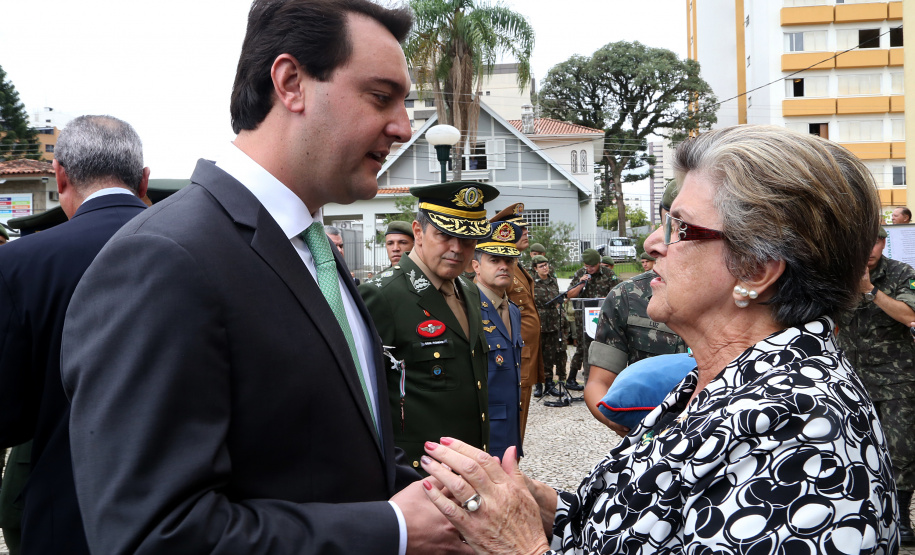 O governador Carlos Massa Ratinho Junior particip da cerimônia que comemora o 74º aniversário da tomada de Monte Castelo, na Itália, pela Força Expedicionária Brasileira, na Segunda Guerra Mundial. Foto: Gilson Abreu/ANPr