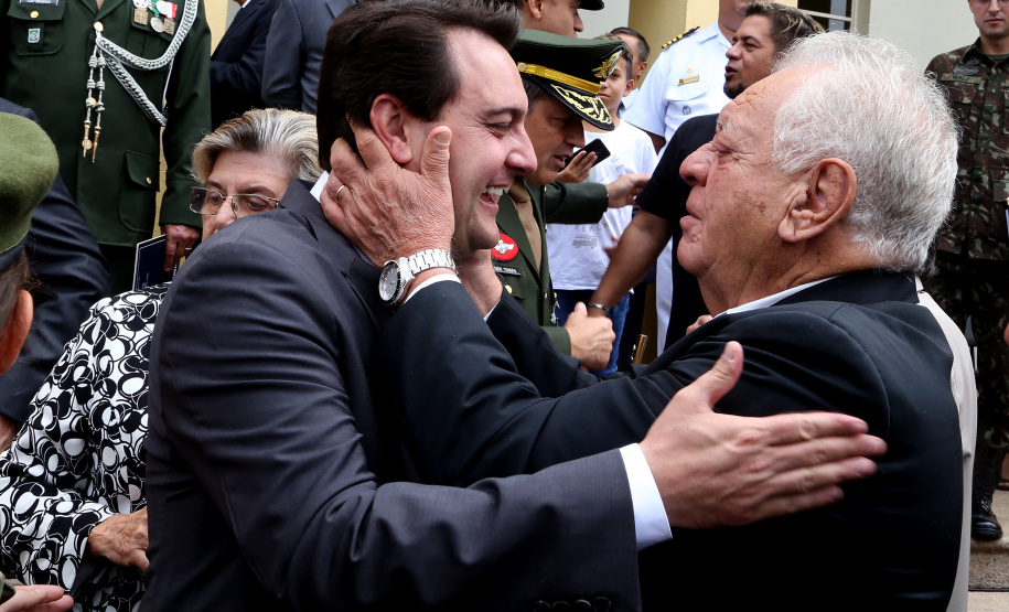 O governador Carlos Massa Ratinho Junior particip da cerimônia que comemora o 74º aniversário da tomada de Monte Castelo, na Itália, pela Força Expedicionária Brasileira, na Segunda Guerra Mundial. Foto: Gilson Abreu/ANPr
