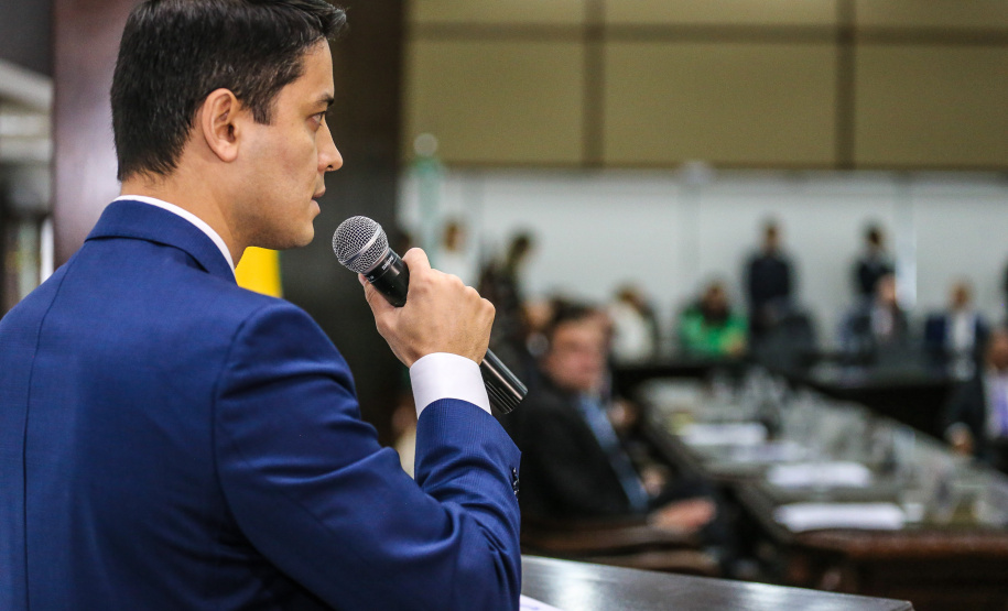 O governador Carlos Massa Ratinho Junior participa da solenidade que formaliza a Força-Tarefa Infância Segura de Prevenção e Combate a Crimes Contra a Criança, nesta quinta-feira (21) no Palácio da Justiça. Na foto, Felipe Eduardo Hideo Hayashi, diretor do Departamento de Justiça da secretaria e coordenador do projeto. - Curitiba, 21/02/2019 - Foto: Geraldo Bubniak/ANPr