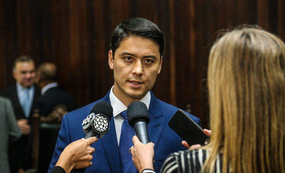 O governador Carlos Massa Ratinho Junior participa da solenidade que formaliza a Força-Tarefa Infância Segura de Prevenção e Combate a Crimes Contra a Criança, nesta quinta-feira (21) no Palácio da Justiça. Na foto, Felipe Eduardo Hideo Hayashi, diretor do Departamento de Justiça da secretaria e coordenador do projeto. - Curitiba, 21/02/2019 - Foto: Geraldo Bubniak/ANPr