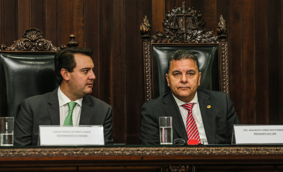 O governador Carlos Massa Ratinho Junior participa da solenidade que formaliza a Força-Tarefa Infância Segura de Prevenção e Combate a Crimes Contra a Criança, nesta quinta-feira (21) no Palácio da Justiça. Curitiba, 21/02/2019 - Foto: Geraldo Bubniak/ANPr