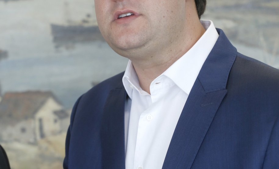 RATINHO JR CONCEDE SUBSIDIO AO TRANSPORTE PÚBLICO DE CURITIBA. O governador Carlos Massa Ratinho Junior anunciou o subsidio para o transporte público. presente: prefeio de Curitiba, Rafael Greca de Macedo.Curitiba, 22-02-19.Foto: Arnaldo Alves / ANPr.