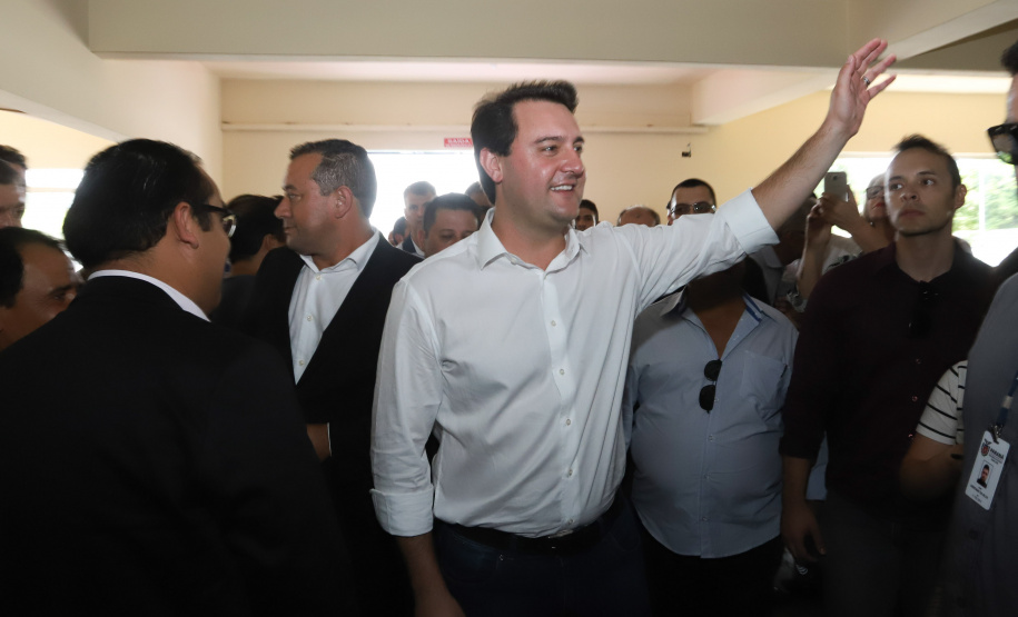 Governador Carlos Massa Ratinho Júnior participa da posse da diretoria da Associação dos Municípios do Norte Pioneiro (Amunorp), em Pinhalão, no Clube Aerp. - Pinhalão 22/02/2019 - Foto: Rodrigo Félix Leal/ANPr