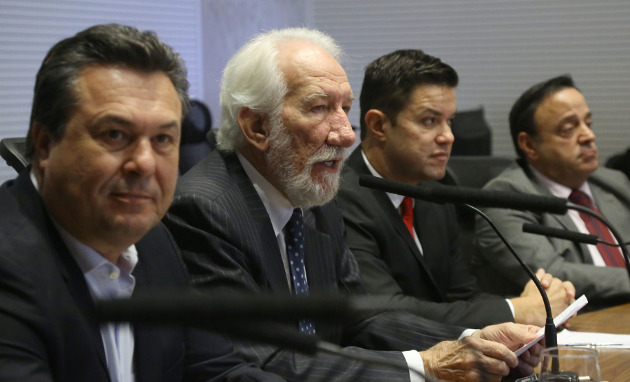 Governador em exercício Darci Piana coordena reunião com equipe de Governo.  -  Curitiba, 27/02/2019  -  Foto: Jaelson Lucas/ANPr