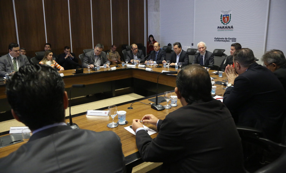 Governador em exercício Darci Piana coordena reunião com equipe de Governo.  -  Curitiba, 27/02/2019  -  Foto: Jaelson Lucas/ANPr