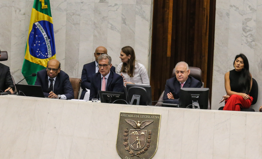 O secretário Renê Garcia Junior, de Estado da Fazenda (SEFA), participa nesta quarta-feira (27), de uma audiência pública  na Assembleia Legislativa do Paraná (ALEP), para apresentação dos dados do Governo relativos ao cumprimento das metas fiscais do terceiro quadrimestre de 2018.  Curitiba, 27/02/2019 -  Foto: Geraldo Bubniak/ANPr