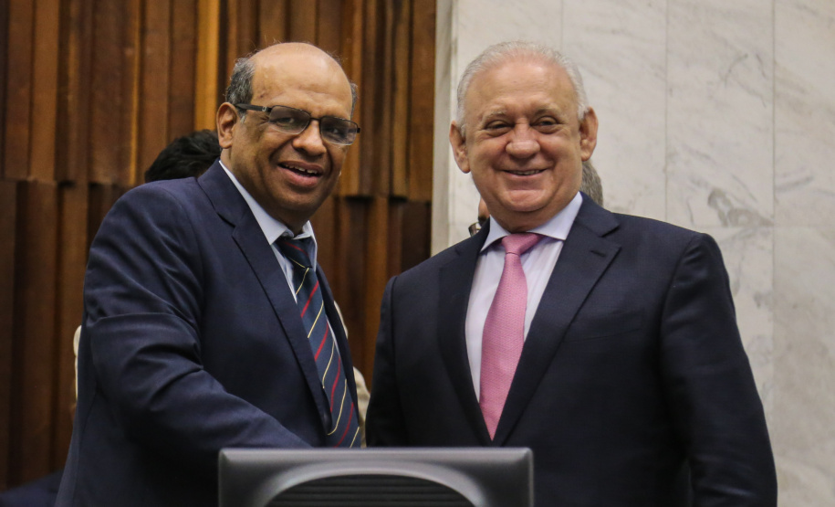 O secretário Renê Garcia Junior, de Estado da Fazenda (SEFA), participa nesta quarta-feira (27), de uma audiência pública  na Assembleia Legislativa do Paraná (ALEP), para apresentação dos dados do Governo relativos ao cumprimento das metas fiscais do terceiro quadrimestre de 2018.  Curitiba, 27/02/2019 -  Foto: Geraldo Bubniak/ANPr