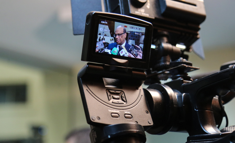 O secretário Renê Garcia Junior, de Estado da Fazenda (SEFA), participa nesta quarta-feira (27), de uma audiência pública  na Assembleia Legislativa do Paraná (ALEP), para apresentação dos dados do Governo relativos ao cumprimento das metas fiscais do terceiro quadrimestre de 2018.  Curitiba, 27/02/2019 -  Foto: Geraldo Bubniak/ANPr