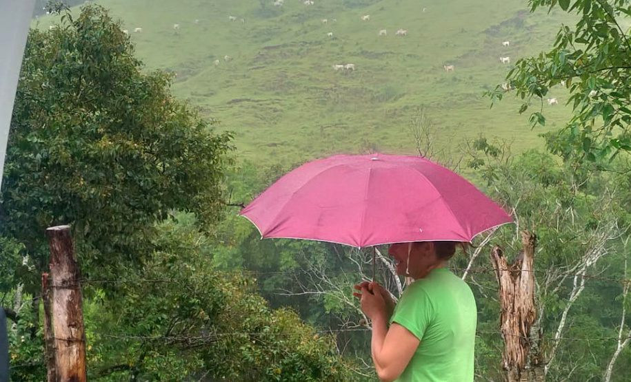 Equipe da secretaria da Saúde percorre as áreas mais remotas do município de Adrianópolis em busca de pessoas não vacinadas contra a febre amarela. Adrianópolis, 28/02/2019 - Foto: Divulgação SESA