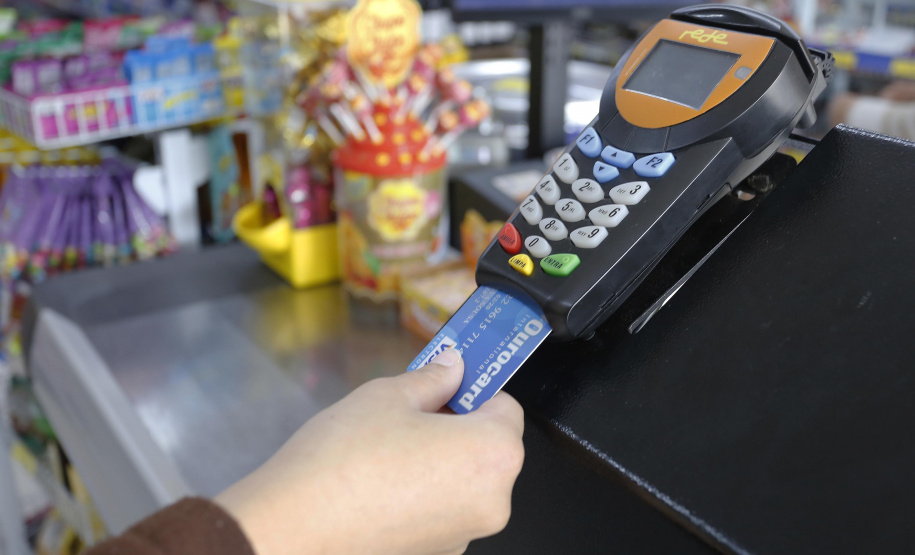 Estado começa o ano com uma série de indicadores positivos relativos à abertura de empresas, geração de emprego formal e renda média. Cenário favorável amplia operações de crédito e reduz a inadimplência.  Comércio.Curitiba, 01-03-19.Foto: Arnaldo Alves / ANPr.