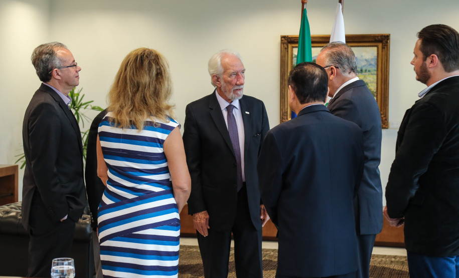 O governador em exercício Darci Piana recebe o presidente da Paraná Turismo, João Jacob Mehl e representantes do G5 nesta quinta-feira (7) no Palácio Iguaçu. Curitiba, 07/03/2019 - Foto: Geraldo Bubniak/ANPr