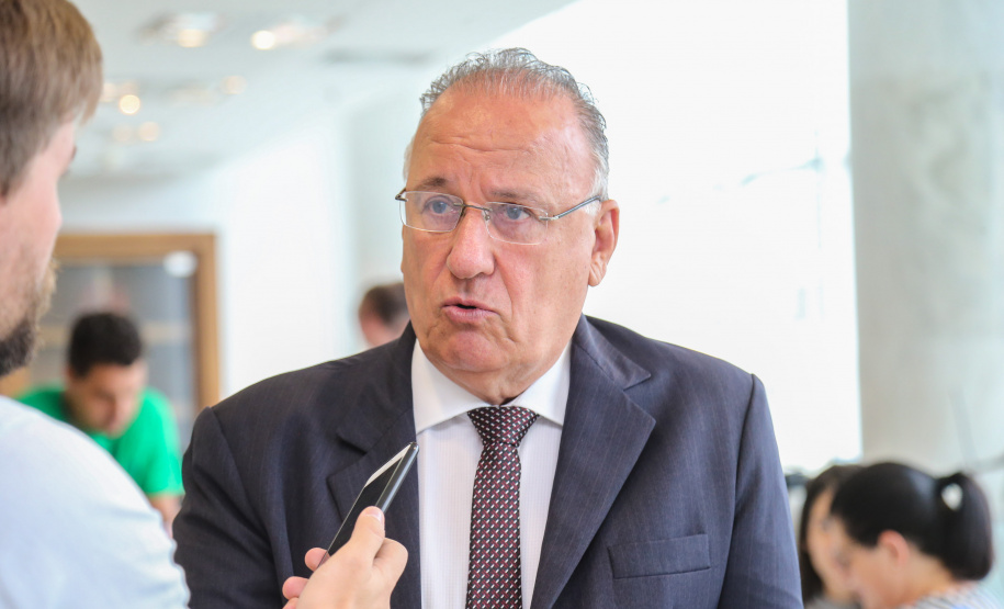 O governador em exercício Darci Piana recebe o presidente da Paraná Turismo, João Jacob Mehl (foto), e representantes do G5 nesta quinta-feira (7) no Palácio Iguaçu. Curitiba, 07/03/2019 - Foto: Geraldo Bubniak/ANPr