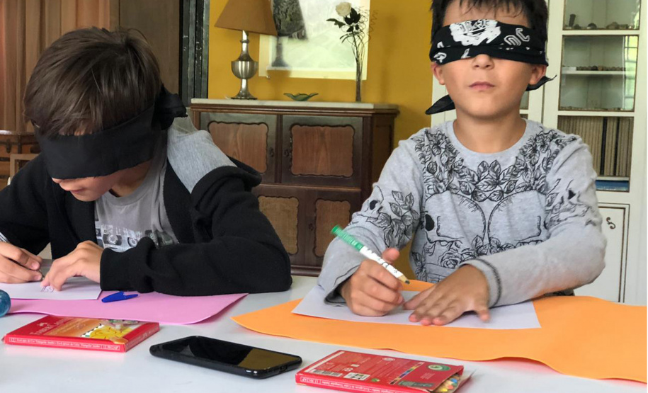 A Secretaria de Estado da Educação, por meio do Centro Estadual de Capacitação em Artes Guido Viaro, está com inscrições abertas para 20 cursos de formação continuada destinados a professores, pedagogos e diretores que atuam na rede estadual de ensino na capital e na Região Metropolitana de Curitiba (RMC). As inscrições podem ser feitas até o dia 15 de março, data de início das aulas. - Curitiba, 07/03/2019 - Foto: Divulgação SEED