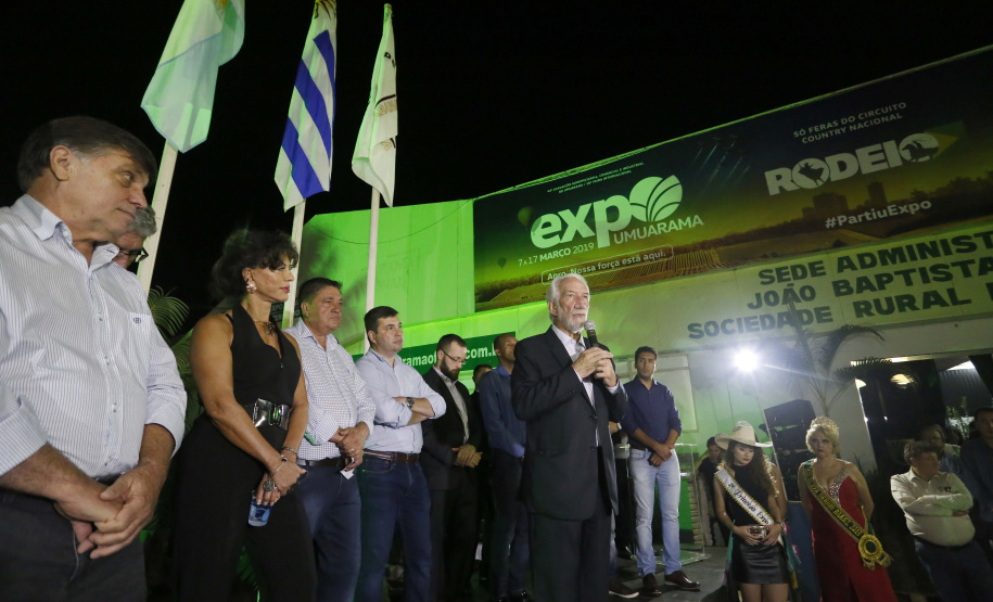 O governador em exercício Darci Piana, participa da abertura 45ª Expo Umuarama e 18ª Feira Internacional. Participaram: prefeito de Umuarama, Celso Pozzobom; os secretários: do Meio Ambiente e Recursos Hídricos, Márcio Nunes; da Agricultura, Norberto Ortigara; presidente da Sociedade Rural de Umuarama, Milton Gaiari; entre outros.Umuarama, 07-03-19.Foto: Arnaldo Alves / ANPr.