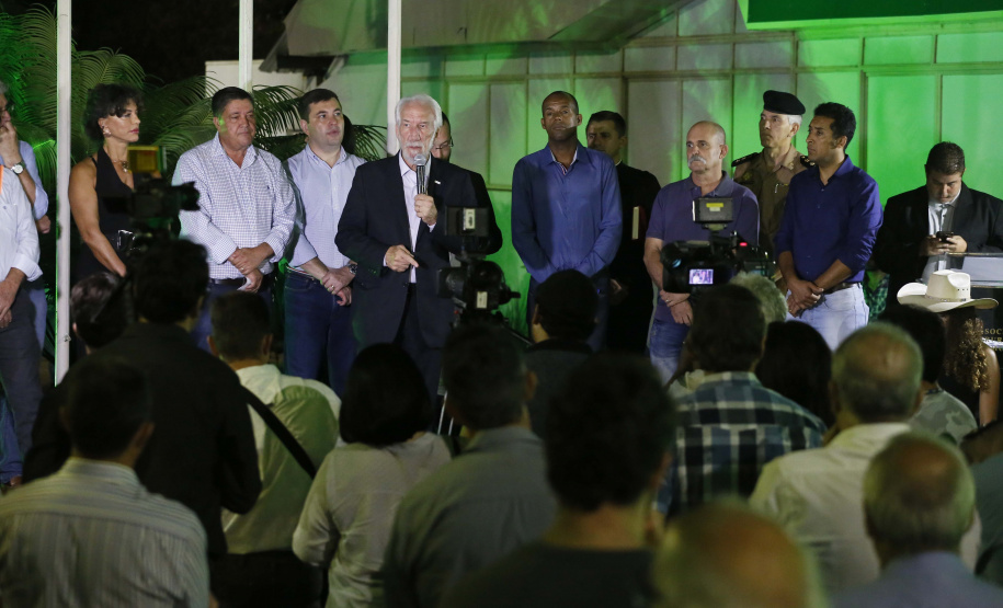 O governador em exercício Darci Piana, participa da abertura 45ª Expo Umuarama e 18ª Feira Internacional. Participaram: prefeito de Umuarama, Celso Pozzobom; os secretários: do Meio Ambiente e Recursos Hídricos, Márcio Nunes; da Agricultura, Norberto Ortigara; presidente da Sociedade Rural de Umuarama, Milton Gaiari; entre outros.Umuarama, 07-03-19.Foto: Arnaldo Alves / ANPr.