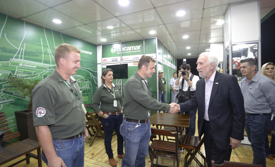O governador em exercício Darci Piana, participa da abertura 45ª Expo Umuarama e 18ª Feira Internacional. Participaram: prefeito de Umuarama, Celso Pozzobom; os secretários: do Meio Ambiente e Recursos Hídricos, Márcio Nunes; da Agricultura, Norberto Ortigara; presidente da Sociedade Rural de Umuarama, Milton Gaiari; entre outros.Umuarama, 07-03-19.Foto: Arnaldo Alves / ANPr.