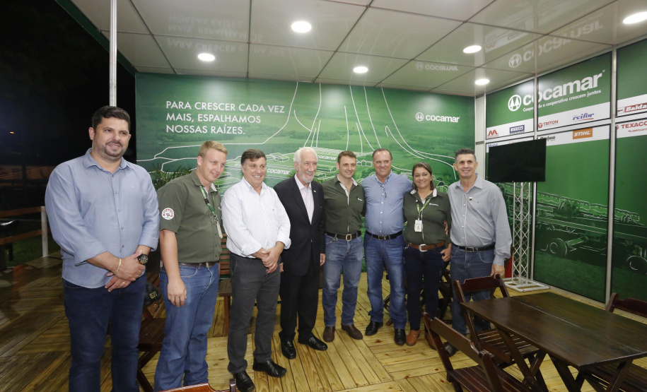 O governador em exercício Darci Piana, participa da abertura 45ª Expo Umuarama e 18ª Feira Internacional. Participaram: prefeito de Umuarama, Celso Pozzobom; os secretários: do Meio Ambiente e Recursos Hídricos, Márcio Nunes; da Agricultura, Norberto Ortigara; presidente da Sociedade Rural de Umuarama, Milton Gaiari; entre outros.Umuarama, 07-03-19.Foto: Arnaldo Alves / ANPr.