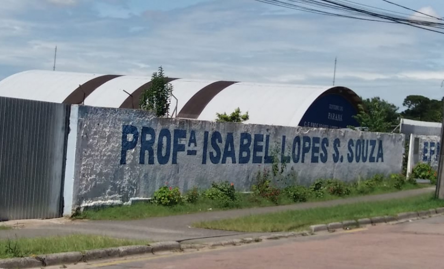 Mais de 80% do Quadro Próprio do Magistério paranaense é composto por mulheres. Além de estarem no comando das salas de aula, na organização e planejamento pedagógico, elas também cuidam da merenda, da limpeza e da administração dos mais de 2 mil colégios estaduais do Paraná. - Curitiba, 08/03/2019 - Foto: Divulgação SEED