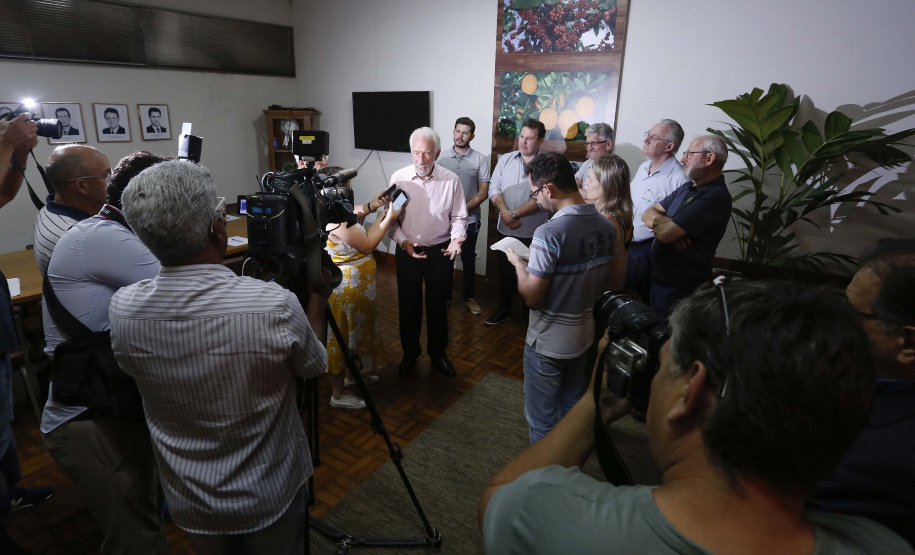 O governador em exercício Darci Piana, participa da abertura da 48ª Exposição Paranavaí - Feira Agropecuária e Industrial de Paranavaí, região noroeste do Estado. Presentes: presidente da Sociedade Rural do Noroeste do Paraná, Mario Helio de Almeida; secretário de Agricultura, Norbeto Ortigara; entre outros.Paranavaí, 08-03-19.Foto: Arnaldo Alves / ANPr.