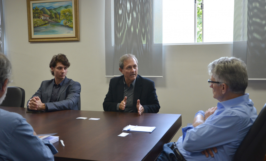 Um projeto pioneiro de avicultura, com bem-estar animal, começou a funcionar neste ano em Cascavel, no Oeste do Paraná