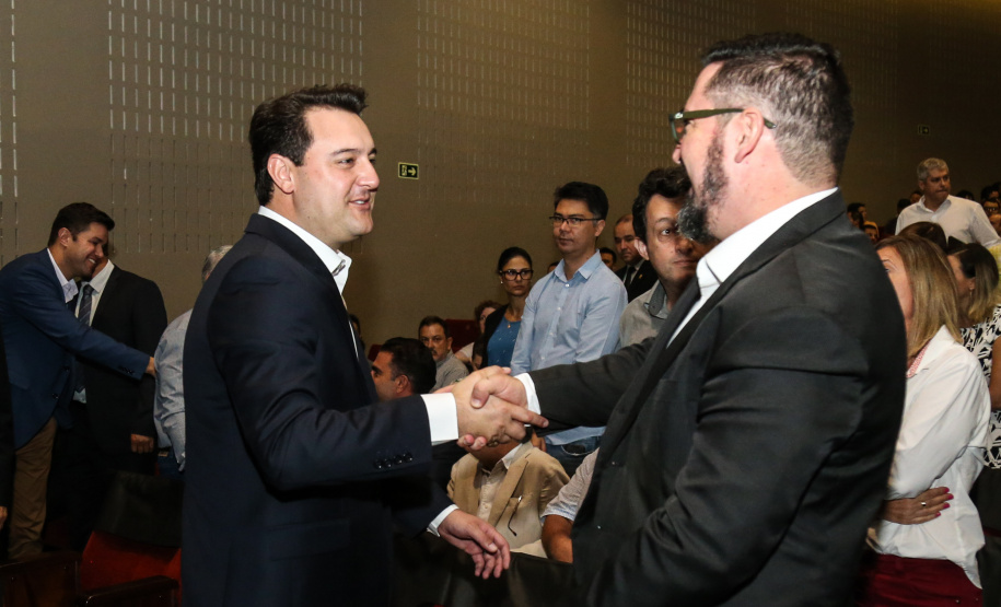 O governador Carlos Massa Ratinho Junior na apresentação das diretrizes da Celepar nesta sexta-feira (15) no Teatro Bom Jesus em Curitiba.   Curitiba, 15/03/2019 -  Foto: Geraldo Bubniak/ANPr
