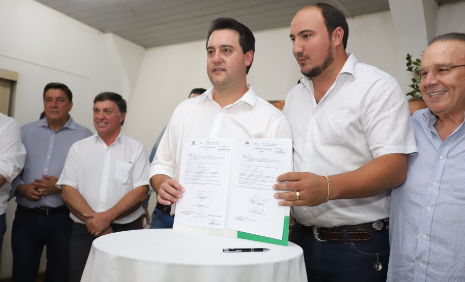 Governador Carlos Massa Ratinho Junior visita a Expo Umuarama e anuncia recursos para investimentos em infraestrutura e melhoria urbana no município. - Umuarama, 15/03/2019 - Foto: José Fernando Ogura/ANPr