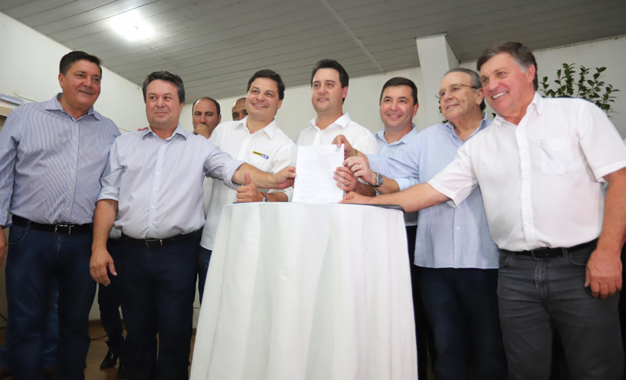 Governador Carlos Massa Ratinho Junior visita a Expo Umuarama e anuncia recursos para investimentos em infraestrutura e melhoria urbana no município. - Umuarama, 15/03/2019 - Foto: José Fernando Ogura/ANPr