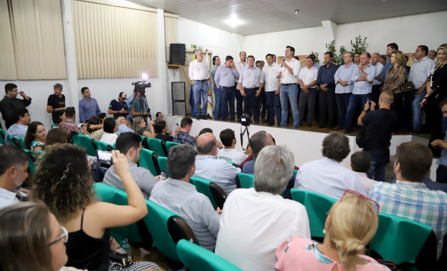 Governador Carlos Massa Ratinho Junior visita a Expo Umuarama e anuncia recursos para investimentos em infraestrutura e melhoria urbana no município. - Umuarama, 15/03/2019 - Foto: José Fernando Ogura/ANPr