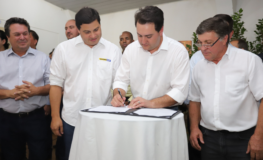 Governador Carlos Massa Ratinho Junior visita a Expo Umuarama e anuncia recursos para investimentos em infraestrutura e melhoria urbana no município. - Umuarama, 15/03/2019 - Foto: José Fernando Ogura/ANPr