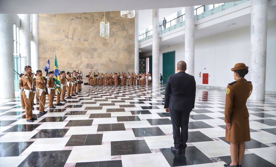Vice-governador Darci Piana recebe o embaixador da República da Macedônia do Norte, Ivica Bocevski - Curitiba, 18/03/2019 - Foto: José Fernando Ogurta/ANPr