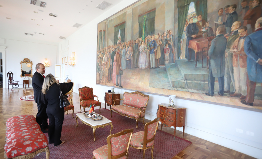 Vice-governador Darci Piana recebe o embaixador da República da Macedônia do Norte, Ivica Bocevski - Curitiba, 18/03/2019 - Foto: José Fernando Ogurta/ANPr