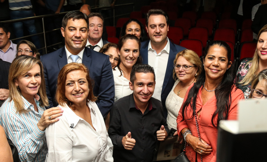 O governador Carlos Massa Ratinho Junior lança o aplicativo Paraná Serviços no Auditório Mário Lobo em Curitiba nesta segunda-feira (18). Trata-se de uma solução inovadora do Governo do Paraná que facilitará a intermediação entre o contratante e o prestador autônomo de serviços. Curitiba, 15/03/2019 - Foto: Geraldo Bubniak/ANPr