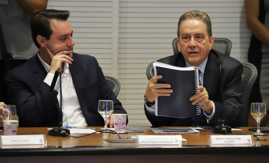 Governador Carlos Massa Ratinho Júnior coordena reunião com o secretariado  -  Curitiba, 19/03/2019  -  Foto: José Fernando Ogura/ANPr