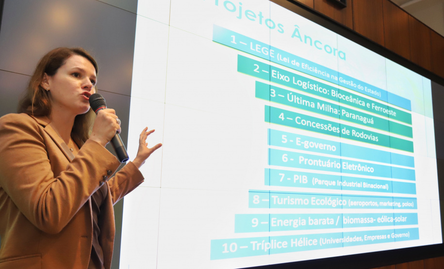 Governador Carlos Massa Ratinho Júnior coordena reunião com o secretariado  -  Curitiba, 19/03/2019  -  Foto: José Fernando Ogura/ANPr