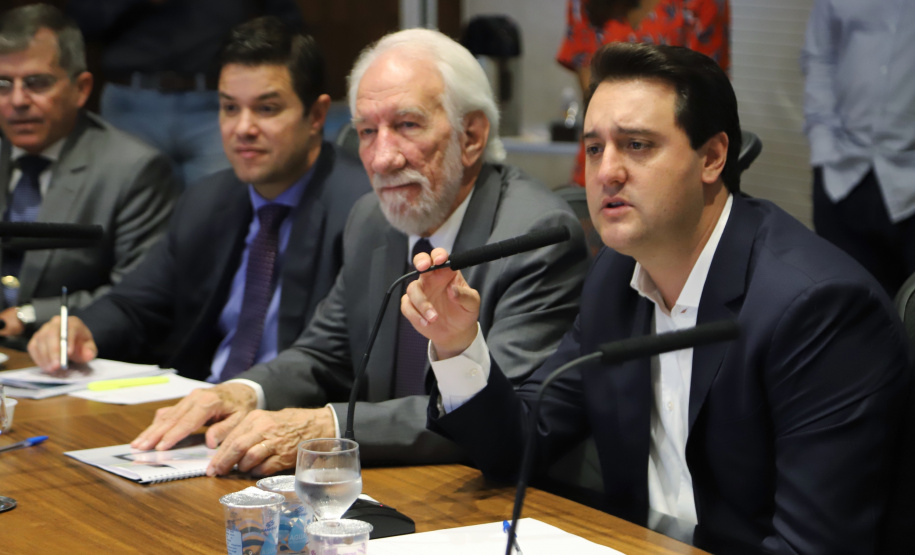 Governador Carlos Massa Ratinho Júnior coordena reunião com o secretariado  -  Curitiba, 19/03/2019  -  Foto: José Fernando Ogura/ANPr