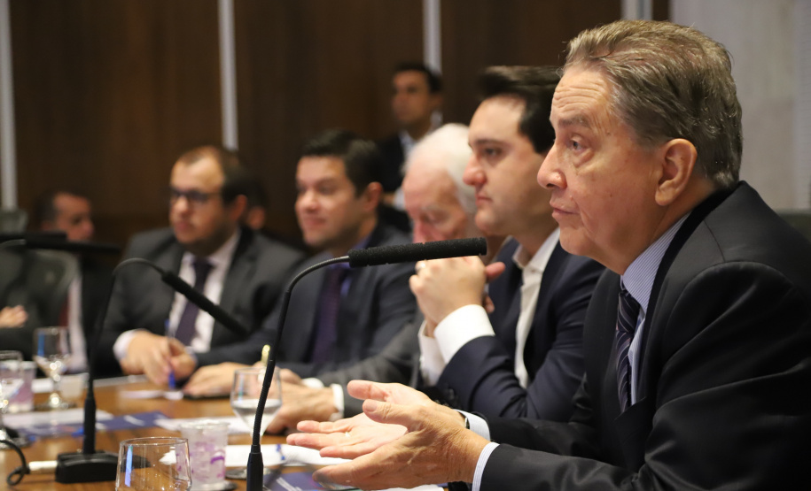 Governador Carlos Massa Ratinho Júnior coordena reunião com o secretariado  -  Curitiba, 19/03/2019  -  Foto: José Fernando Ogura/ANPr