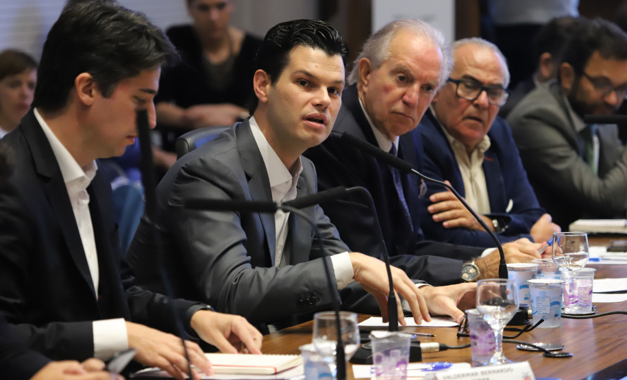 Governador Carlos Massa Ratinho Júnior coordena reunião com o secretariado  -  Curitiba, 19/03/2019  -  Foto: José Fernando Ogura/ANPr