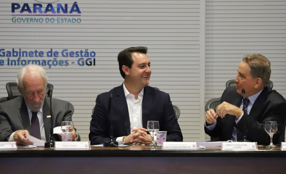 Governador Carlos Massa Ratinho Júnior coordena reunião com o secretariado  -  Curitiba, 19/03/2019  -  Foto: José Fernando Ogura/ANPr