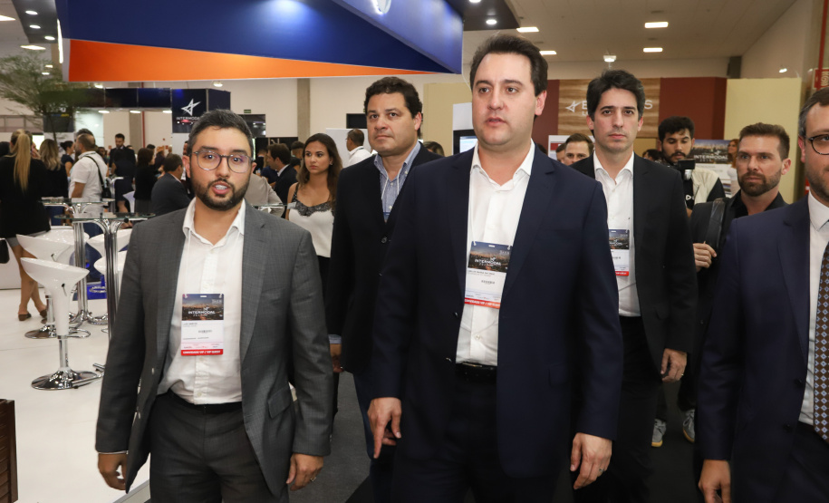 O governador Carlos Massa Ratinho Júnior esteve nesta terça-feira (19) na Intermodal South America 2019, maior feira do setor de logística e comércio exterior da América Latina, onde o Estado está presente com um estande dos Portos do Paraná. - São Paulo, 19/03/2019 - Foto: Rodrigo Félix Leal/ANPr