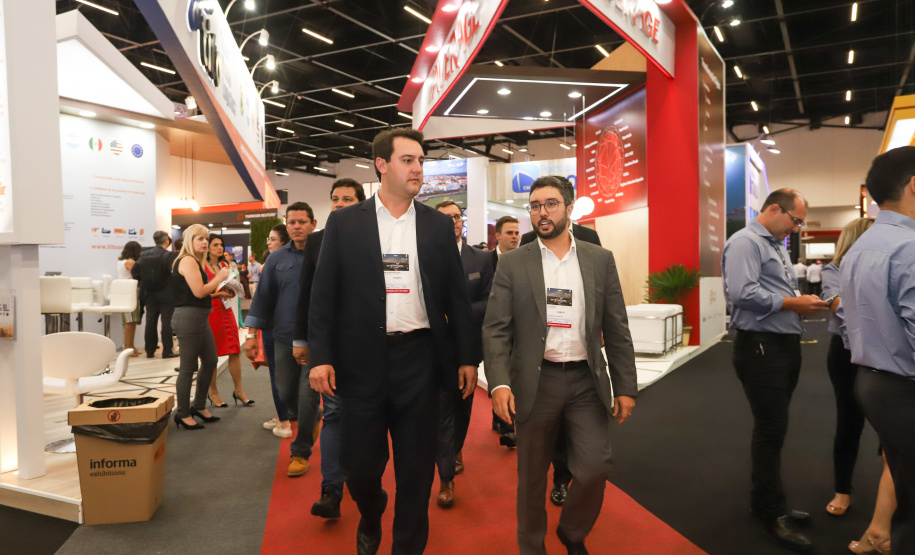 O governador Carlos Massa Ratinho Júnior esteve nesta terça-feira (19) na Intermodal South America 2019, maior feira do setor de logística e comércio exterior da América Latina, onde o Estado está presente com um estande dos Portos do Paraná. - São Paulo, 19/03/2019 - Foto: Rodrigo Félix Leal/ANPr