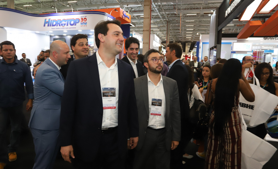 O governador Carlos Massa Ratinho Júnior esteve nesta terça-feira (19) na Intermodal South America 2019, maior feira do setor de logística e comércio exterior da América Latina, onde o Estado está presente com um estande dos Portos do Paraná. - São Paulo, 19/03/2019 - Foto: Rodrigo Félix Leal/ANPr