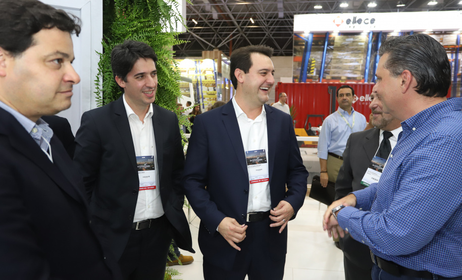 O governador Carlos Massa Ratinho Júnior esteve nesta terça-feira (19) na Intermodal South America 2019, maior feira do setor de logística e comércio exterior da América Latina, onde o Estado está presente com um estande dos Portos do Paraná. - São Paulo, 19/03/2019 - Foto: Rodrigo Félix Leal/ANPr