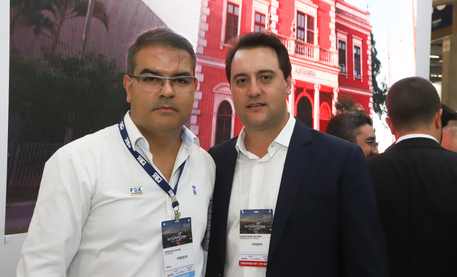 O governador Carlos Massa Ratinho Júnior esteve nesta terça-feira (19) na Intermodal South America 2019, maior feira do setor de logística e comércio exterior da América Latina, onde o Estado está presente com um estande dos Portos do Paraná. - São Paulo, 19/03/2019 - Foto: Rodrigo Félix Leal/ANPr