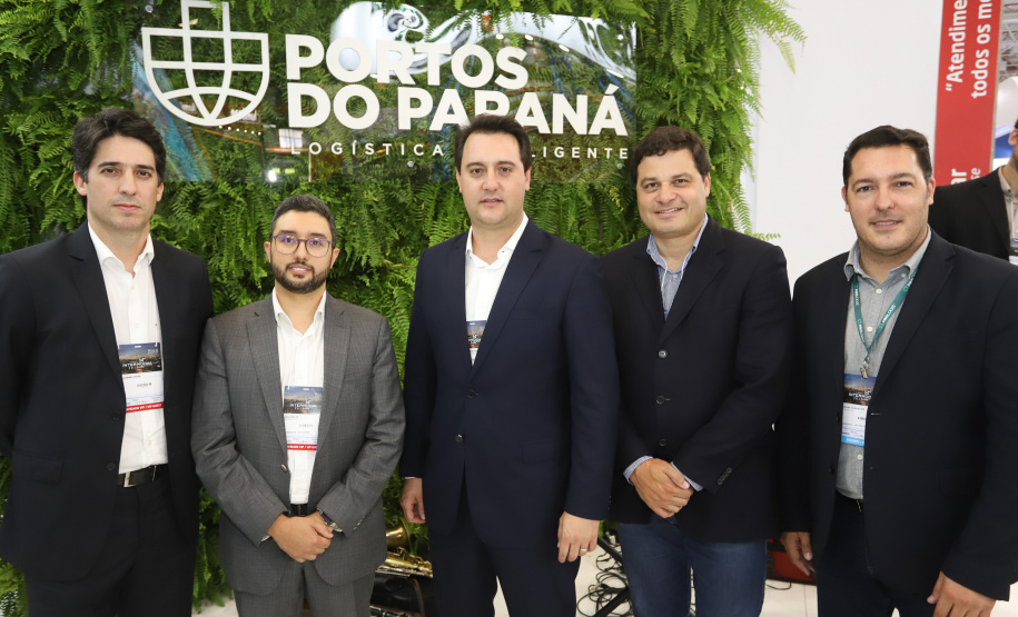 O governador Carlos Massa Ratinho Júnior esteve nesta terça-feira (19) na Intermodal South America 2019, maior feira do setor de logística e comércio exterior da América Latina, onde o Estado está presente com um estande dos Portos do Paraná. - São Paulo, 19/03/2019 - Foto: Rodrigo Félix Leal/ANPr