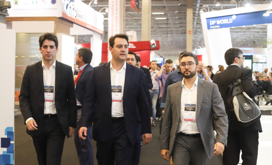 O governador Carlos Massa Ratinho Júnior esteve nesta terça-feira (19) na Intermodal South America 2019, maior feira do setor de logística e comércio exterior da América Latina, onde o Estado está presente com um estande dos Portos do Paraná. - São Paulo, 19/03/2019 - Foto: Rodrigo Félix Leal/ANPr