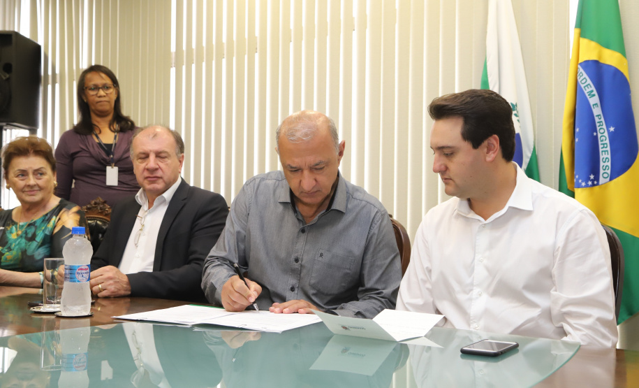 Governador Carlos Massa Ratinho Junior libera recursos para pavimentação asfáltica em Araucária. - Araucária, 20/03/2019 - Foto: José Fernando Ogura/ANPr