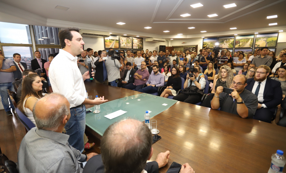 Governador Carlos Massa Ratinho Junior libera recursos para pavimentação asfáltica em Araucária. - Araucária, 20/03/2019 - Foto: José Fernando Ogura/ANPr